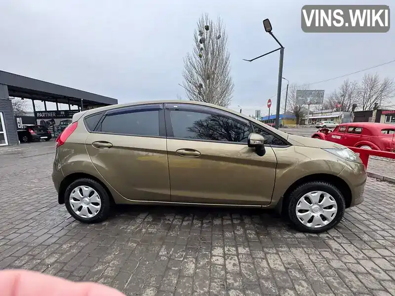 Хетчбек Ford Fiesta 2011 1.39 л. Автомат обл. Дніпропетровська, Новомосковськ - Фото 1/8