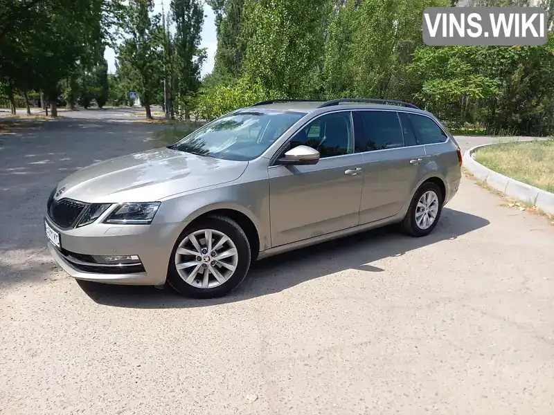 Універсал Skoda Octavia 2018 1.6 л. Ручна / Механіка обл. Миколаївська, Миколаїв - Фото 1/20