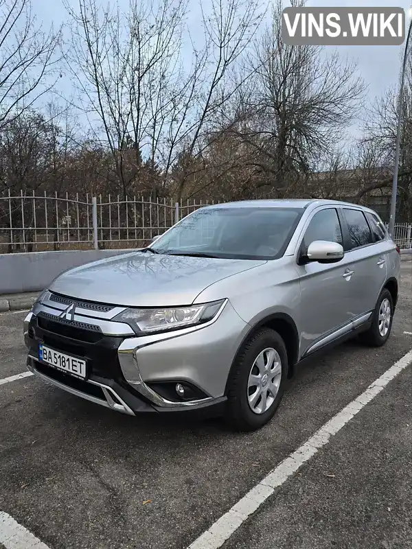 Позашляховик / Кросовер Mitsubishi Outlander 2021 2 л. Варіатор обл. Кіровоградська, Кропивницький (Кіровоград) - Фото 1/12