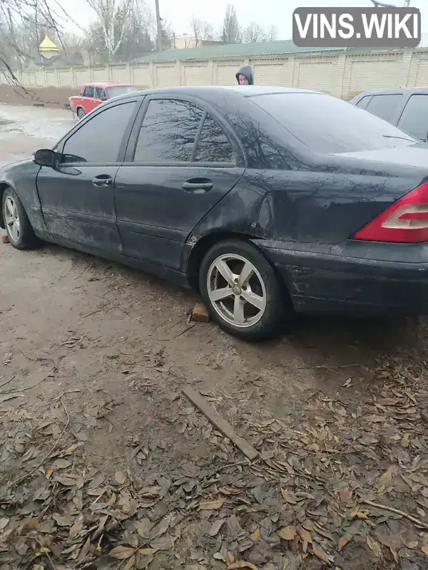 Седан Mercedes-Benz C-Class 2001 2 л. Ручна / Механіка обл. Чернігівська, Чернігів - Фото 1/8