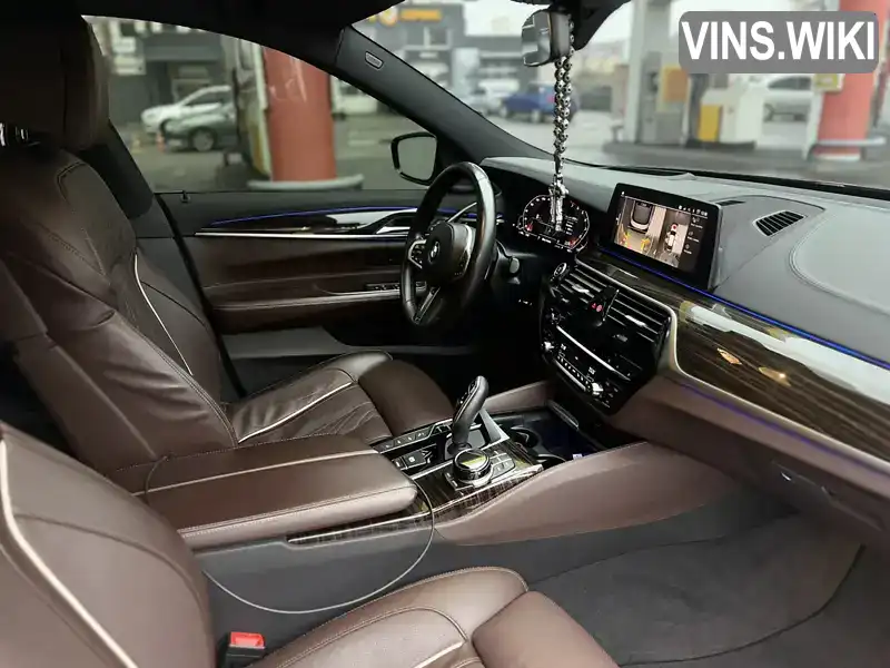 WBAJX01060CD30447 BMW 6 Series GT 2019 Лифтбек 2.98 л. Фото 8