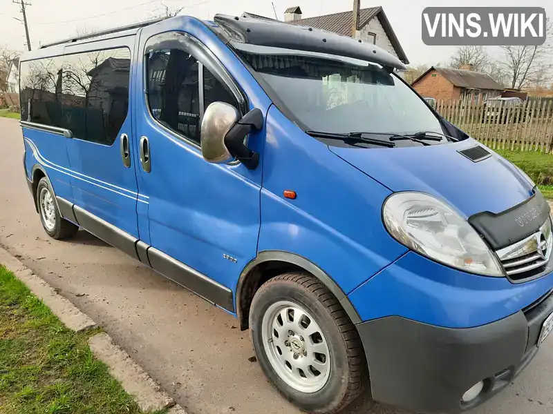 Мінівен Opel Vivaro 2013 2 л. Ручна / Механіка обл. Львівська, Червоноград - Фото 1/21