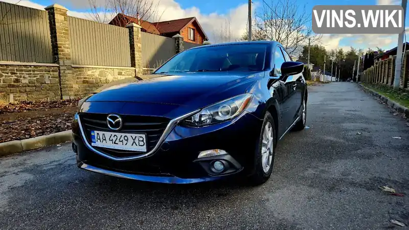 Седан Mazda 3 2015 2 л. Автомат обл. Київська, Київ - Фото 1/16