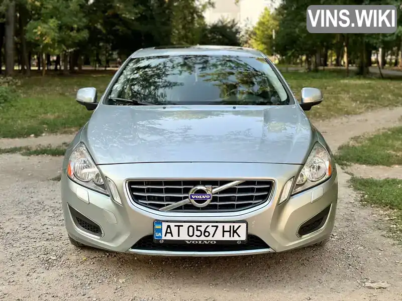 Седан Volvo S60 2013 2.52 л. Автомат обл. Київська, Київ - Фото 1/12