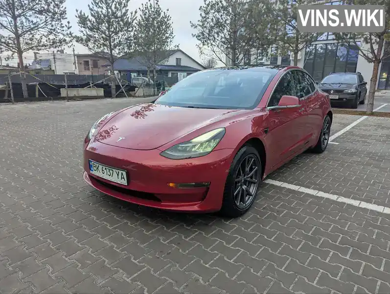 Седан Tesla Model 3 2019 null_content л. обл. Рівненська, Рівне - Фото 1/21