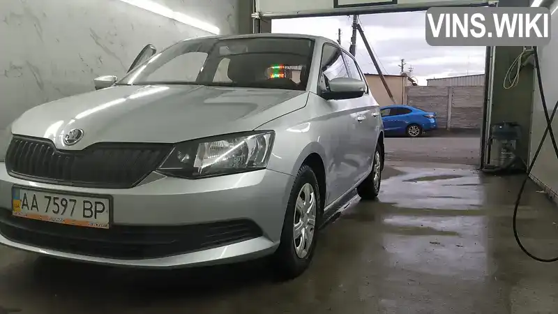 Хетчбек Skoda Fabia 2015 1 л. Ручна / Механіка обл. Київська, Київ - Фото 1/16