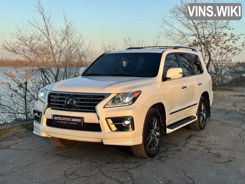 JTJHY00W704132694 Lexus LX 2013 Внедорожник / Кроссовер 5.66 л. Фото 2