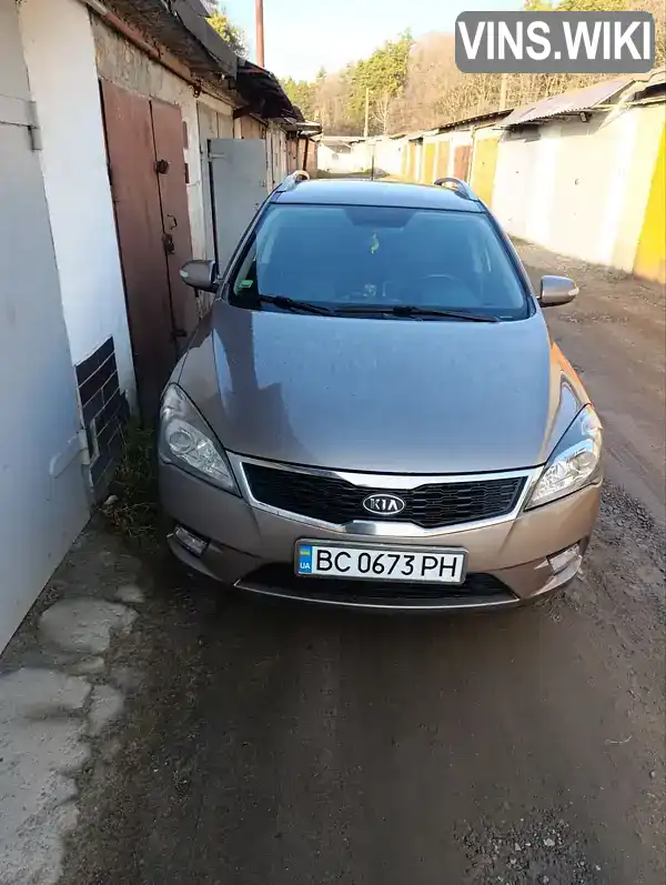 Універсал Kia Ceed 2010 1.58 л. Ручна / Механіка обл. Львівська, Львів - Фото 1/7