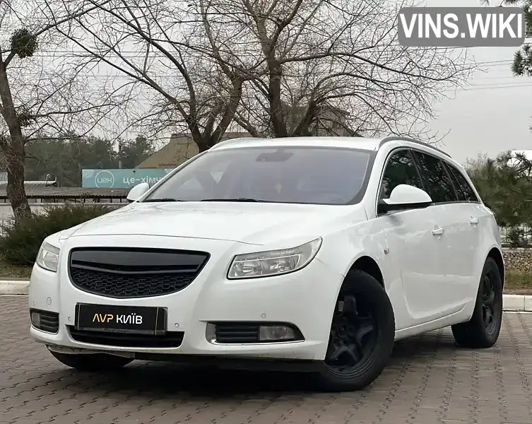 Універсал Opel Insignia 2011 2 л. Ручна / Механіка обл. Київська, Київ - Фото 1/21