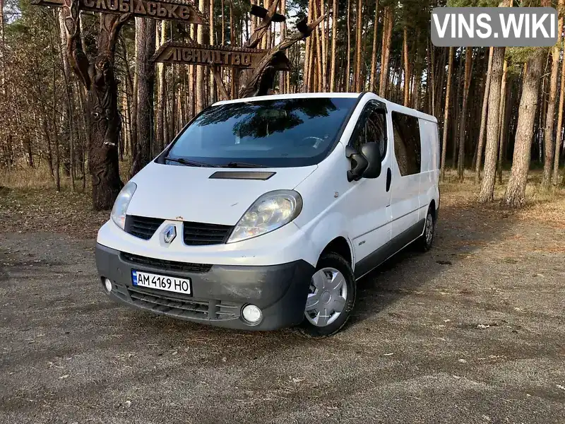 Фургон Renault Trafic 2011 2 л. Ручная / Механика обл. Житомирская, Малин - Фото 1/9