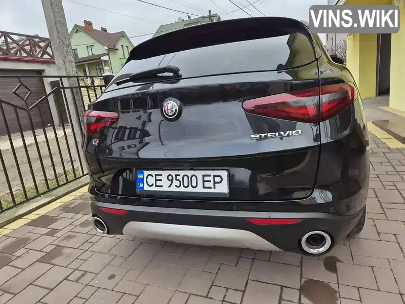 ZARFAHBU8J7C12670 Alfa Romeo Stelvio 2018 Позашляховик / Кросовер 2.14 л. Фото 4