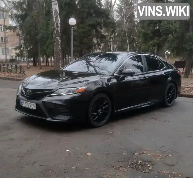 Седан Toyota Camry 2017 2.49 л. Автомат обл. Полтавська, Полтава - Фото 1/21