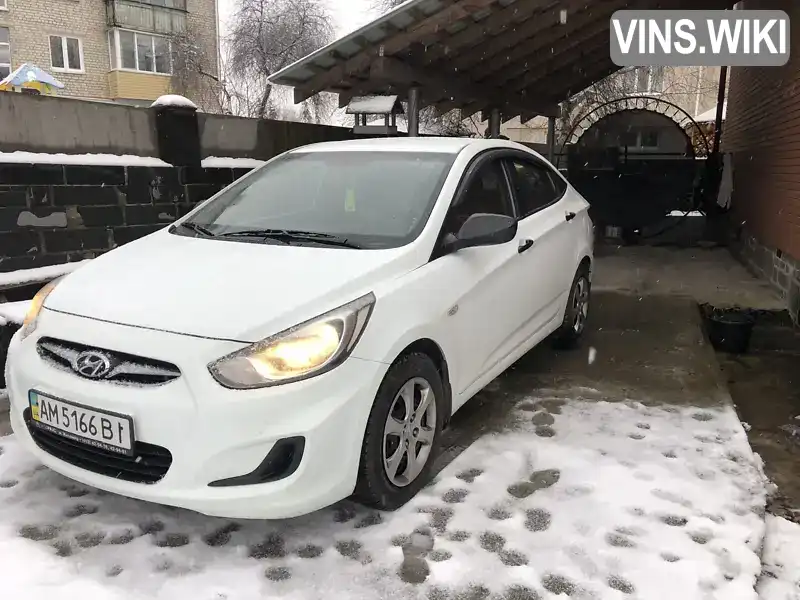 Седан Hyundai Accent 2012 1.4 л. Автомат обл. Житомирська, Коростишів - Фото 1/5