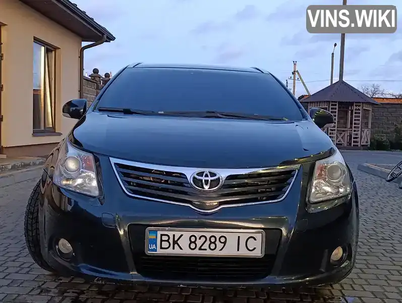 Універсал Toyota Avensis 2010 2.23 л. Ручна / Механіка обл. Рівненська, Зарічне - Фото 1/16