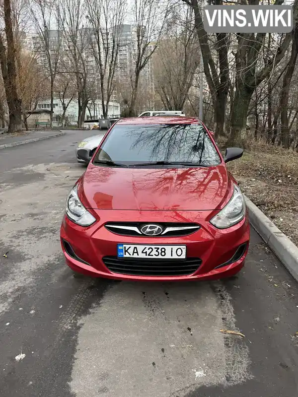 Седан Hyundai Accent 2012 1.4 л. Автомат обл. Київська, Київ - Фото 1/11