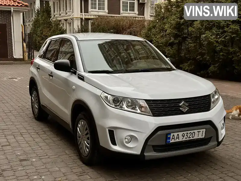 Позашляховик / Кросовер Suzuki Vitara 2018 1.59 л. Автомат обл. Київська, Київ - Фото 1/21