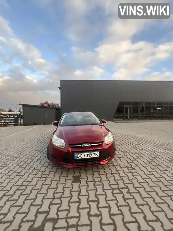 Седан Ford Focus 2013 2 л. Автомат обл. Львівська, Жовква - Фото 1/21