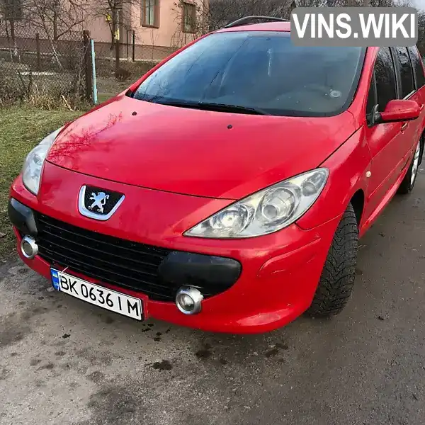 VF33ENFUC84334760 Peugeot 307 2005 Универсал 1.59 л. Фото 1