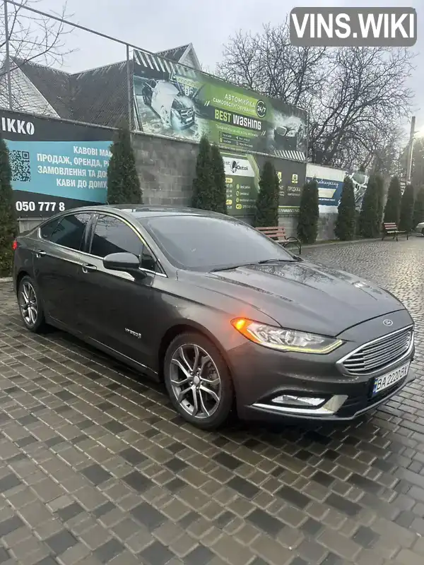 Седан Ford Fusion 2017 2 л. Автомат обл. Кіровоградська, Кропивницький (Кіровоград) - Фото 1/15