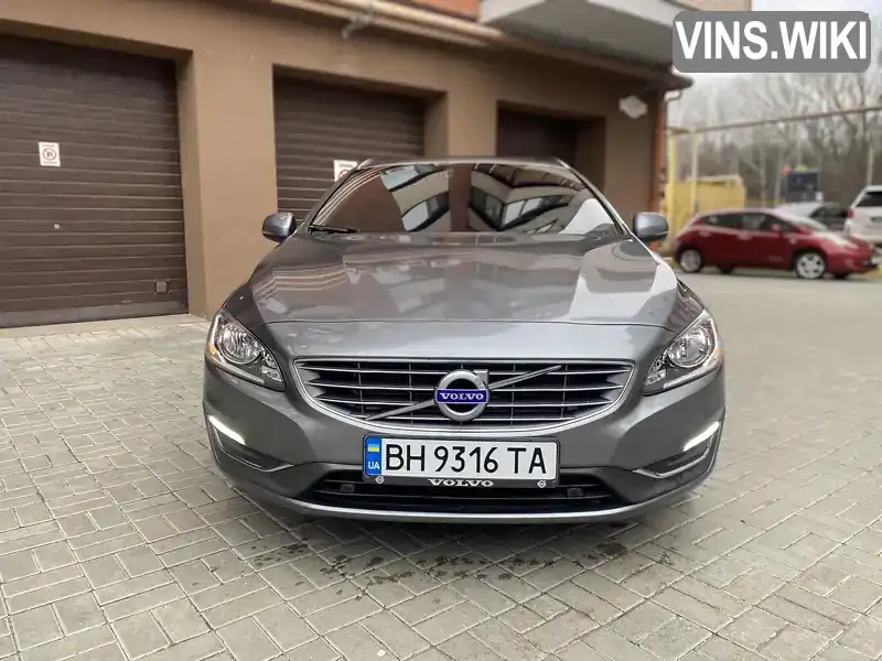 Універсал Volvo V60 2016 2 л. Автомат обл. Житомирська, Житомир - Фото 1/21