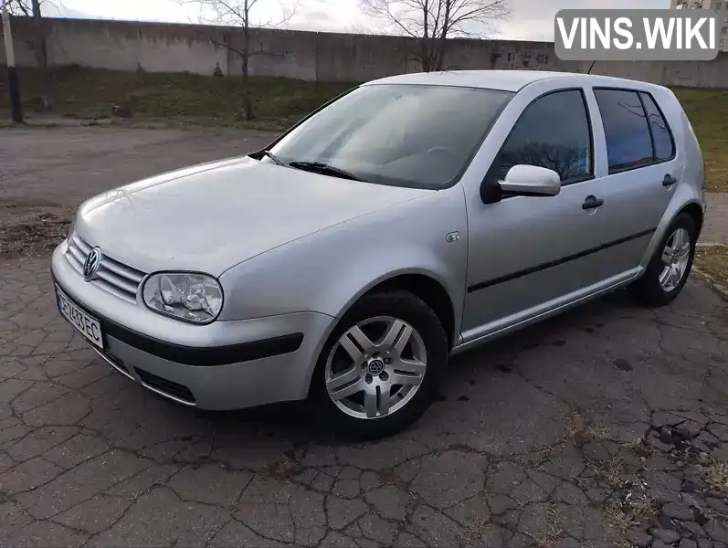 Хетчбек Volkswagen Golf 2001 1.39 л. Ручна / Механіка обл. Чернівецька, Новодністровськ - Фото 1/14