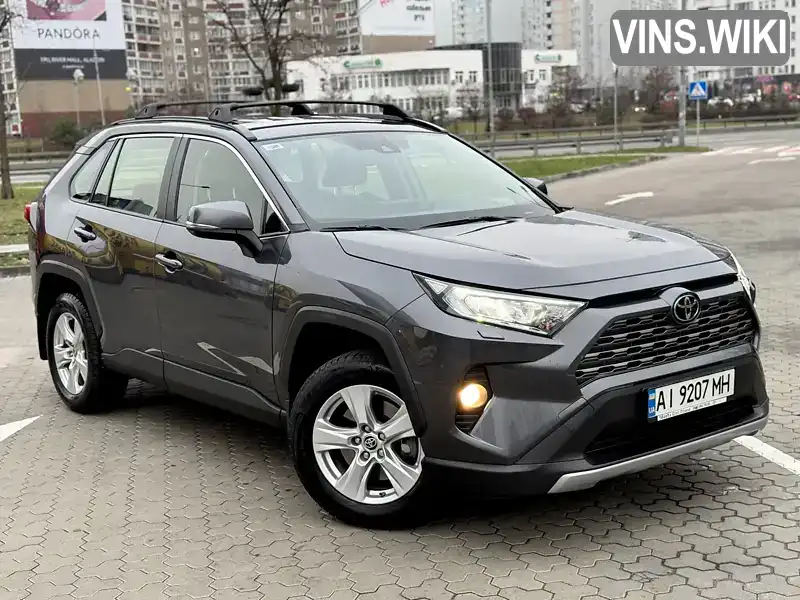 Позашляховик / Кросовер Toyota RAV4 2021 1.99 л. Автомат обл. Київська, Київ - Фото 1/21