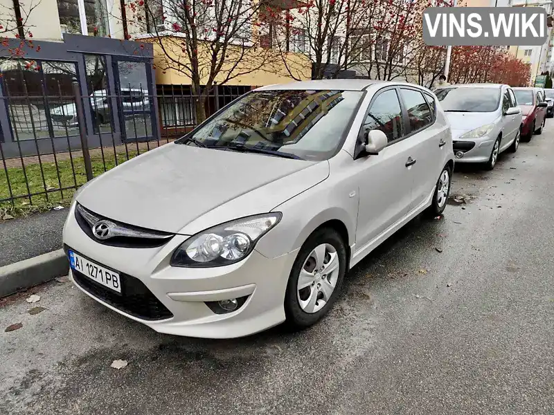 Хетчбек Hyundai i30 2011 1.4 л. Ручна / Механіка обл. Київська, Київ - Фото 1/6