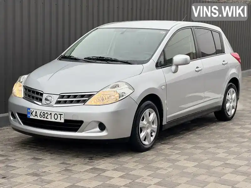 C11430303 Nissan TIIDA 2012 Хэтчбек 1.5 л. Фото 1