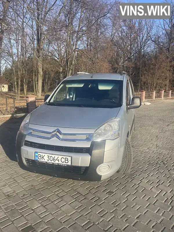 Мінівен Citroen Berlingo 2011 1.6 л. Ручна / Механіка обл. Рівненська, Володимирець - Фото 1/21