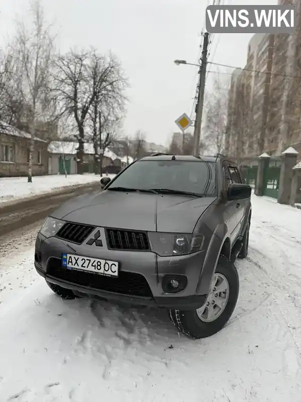 Позашляховик / Кросовер Mitsubishi Pajero Sport 2012 2.48 л. Ручна / Механіка обл. Харківська, Харків - Фото 1/21