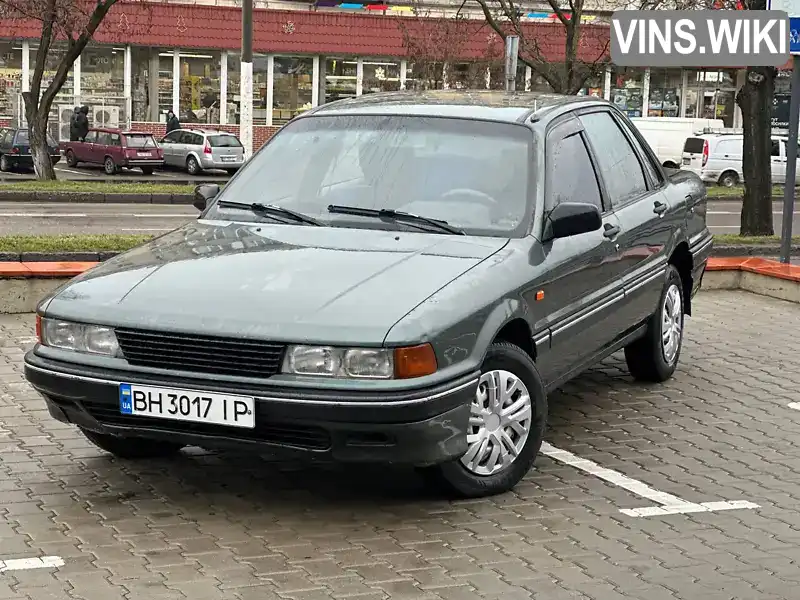 Седан Mitsubishi Galant 1988 1.8 л. Ручна / Механіка обл. Одеська, Одеса - Фото 1/13