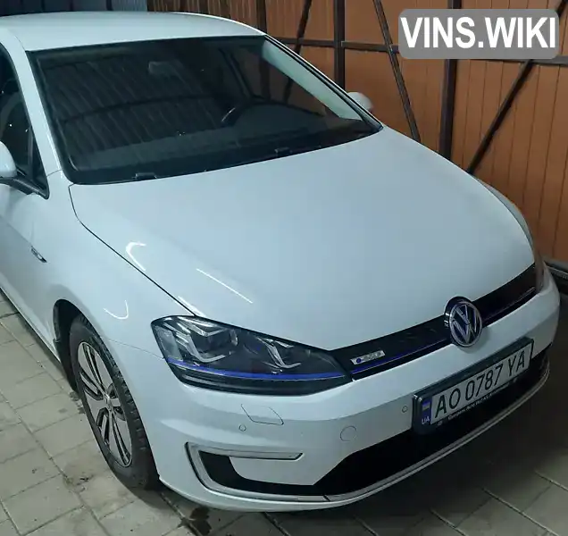 Хэтчбек Volkswagen e-Golf 2015 null_content л. Автомат обл. Закарпатская, Ужгород - Фото 1/15