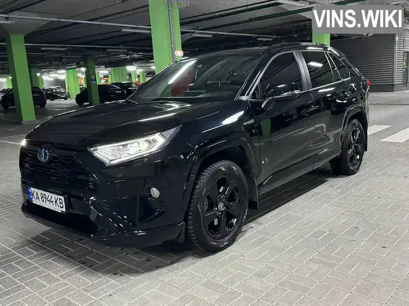 Позашляховик / Кросовер Toyota RAV4 2021 2.49 л. Варіатор обл. Київська, Київ - Фото 1/21