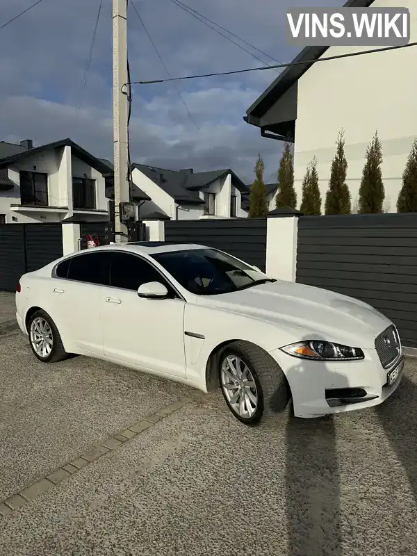 Седан Jaguar XF 2015 2 л. Автомат обл. Львівська, Львів - Фото 1/21