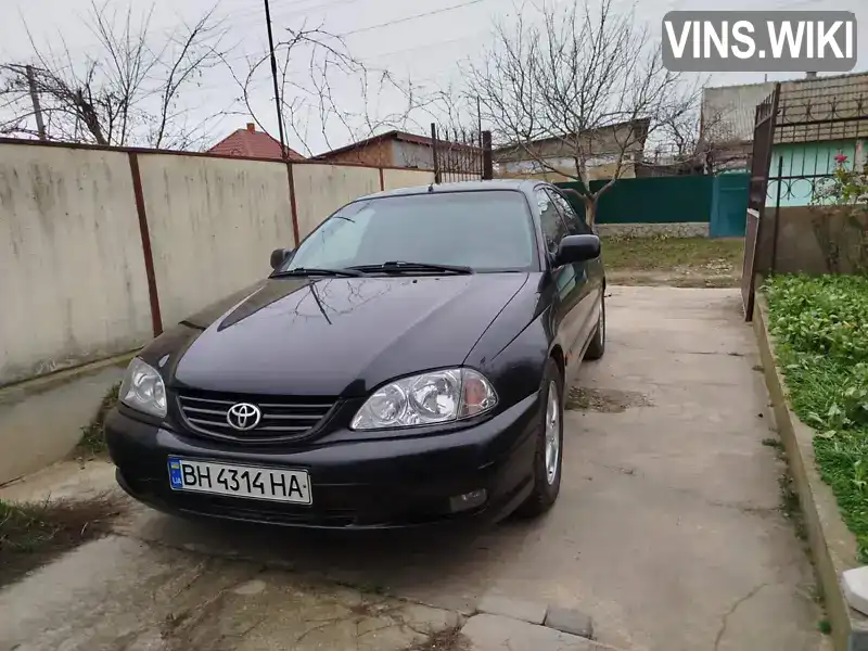 Седан Toyota Avensis 2000 2 л. Ручна / Механіка обл. Одеська, Білгород-Дністровський - Фото 1/14