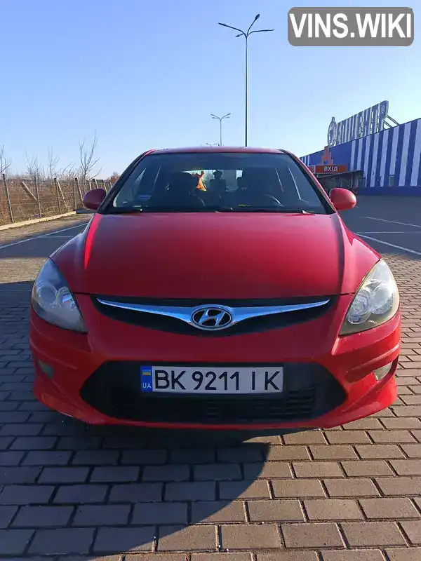 Хетчбек Hyundai i30 2010 1.58 л. Ручна / Механіка обл. Рівненська, Дубно - Фото 1/15