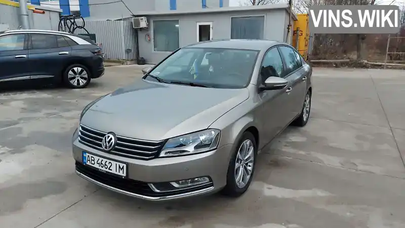 Седан Volkswagen Passat 2014 2 л. Автомат обл. Житомирська, Бердичів - Фото 1/21