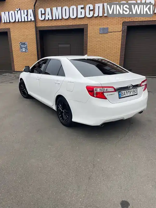 Седан Toyota Camry 2012 3.46 л. Типтроник обл. Кировоградская, Благовещенское (Ульяновка) - Фото 1/21