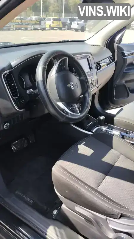 Позашляховик / Кросовер Mitsubishi Outlander 2019 2.36 л. Автомат обл. Запорізька, Запоріжжя - Фото 1/21