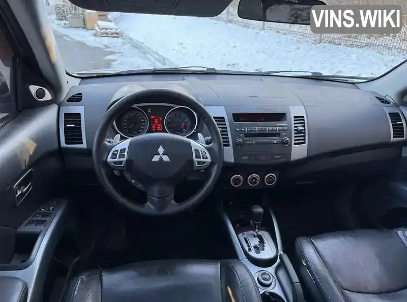 Внедорожник / Кроссовер Mitsubishi Outlander XL 2008 null_content л. Автомат обл. Харьковская, Валки - Фото 1/4