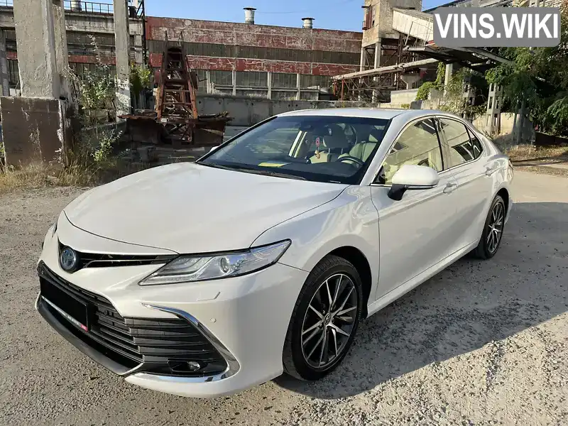 Седан Toyota Camry 2021 2.49 л. Варіатор обл. Київська, Київ - Фото 1/21