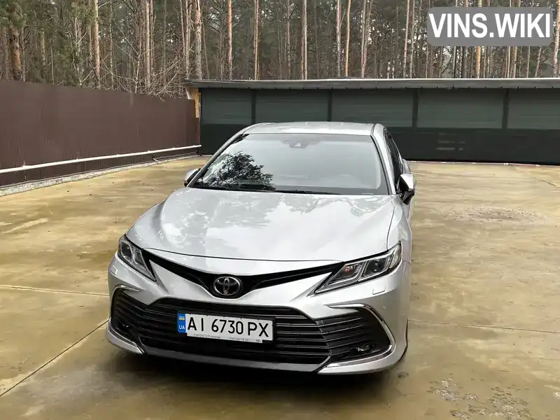 Седан Toyota Camry 2021 2.49 л. Автомат обл. Київська, Гостомель - Фото 1/16