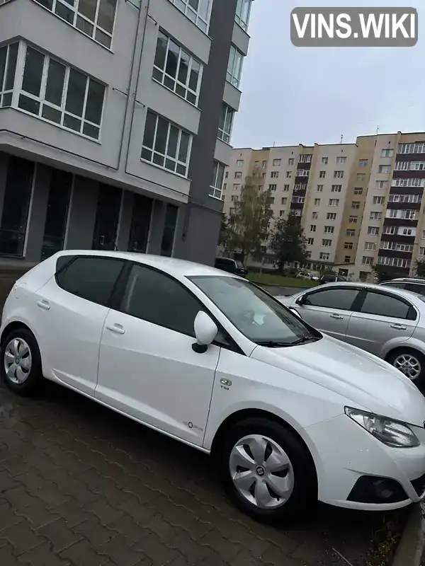 Хетчбек SEAT Ibiza 2012 1.2 л. Автомат обл. Рівненська, Рівне - Фото 1/11