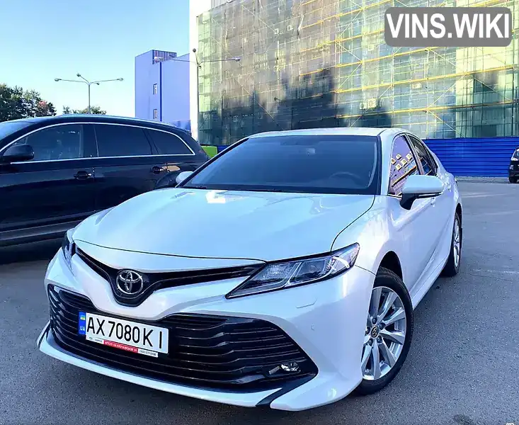 Седан Toyota Camry 2020 2.49 л. Автомат обл. Закарпатська, Ужгород - Фото 1/14