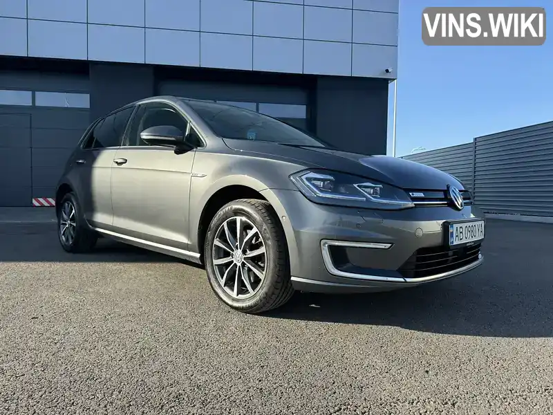 Хетчбек Volkswagen e-Golf 2018 null_content л. Автомат обл. Київська, Київ - Фото 1/21