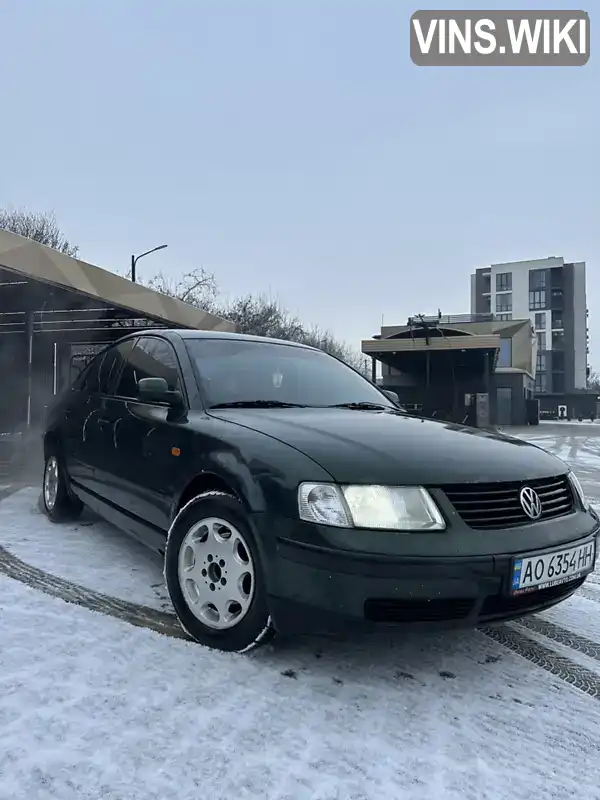 Седан Volkswagen Passat 1997 1.78 л. Автомат обл. Закарпатська, Ужгород - Фото 1/11