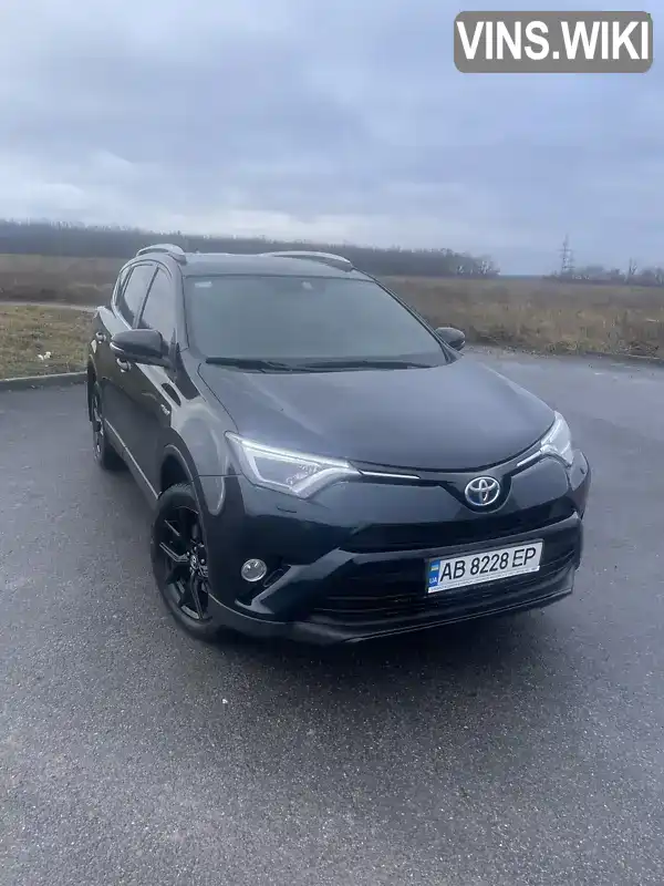 Позашляховик / Кросовер Toyota RAV4 2018 2.5 л. Варіатор обл. Вінницька, Вінниця - Фото 1/21