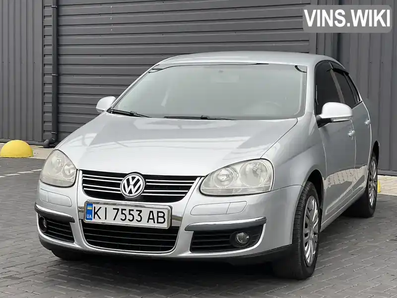 Седан Volkswagen Jetta 2006 1.6 л. Автомат обл. Кіровоградська, Кропивницький (Кіровоград) - Фото 1/12