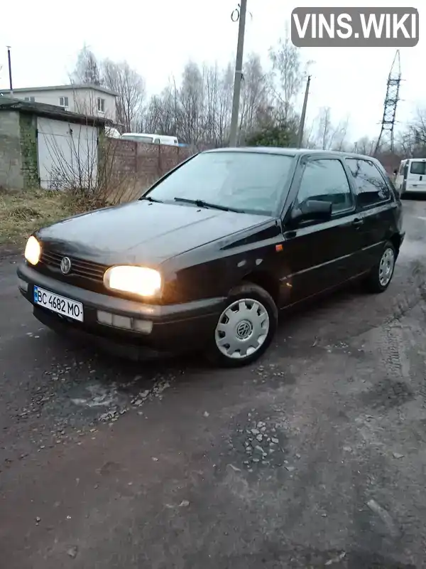 Хетчбек Volkswagen Golf 1995 1.39 л. Ручна / Механіка обл. Львівська, Червоноград - Фото 1/11