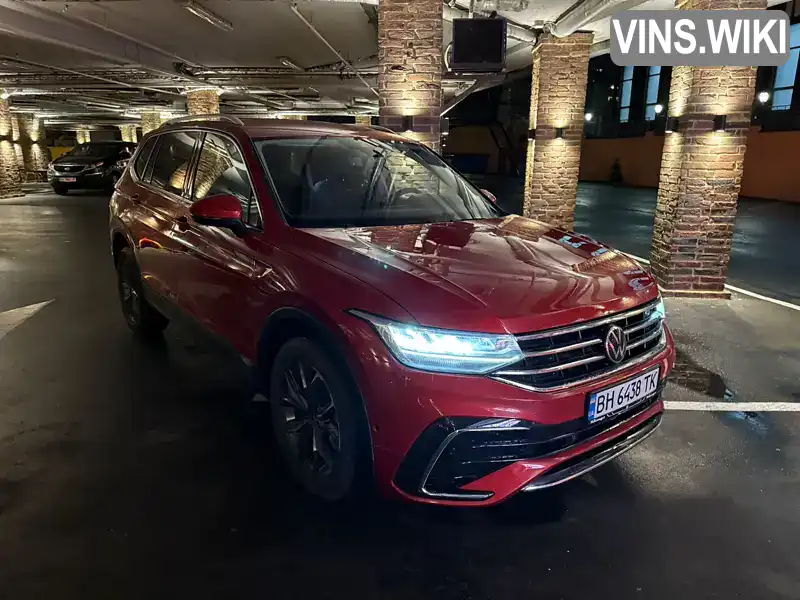 Позашляховик / Кросовер Volkswagen Tiguan 2022 1.98 л. Робот обл. Одеська, Одеса - Фото 1/12